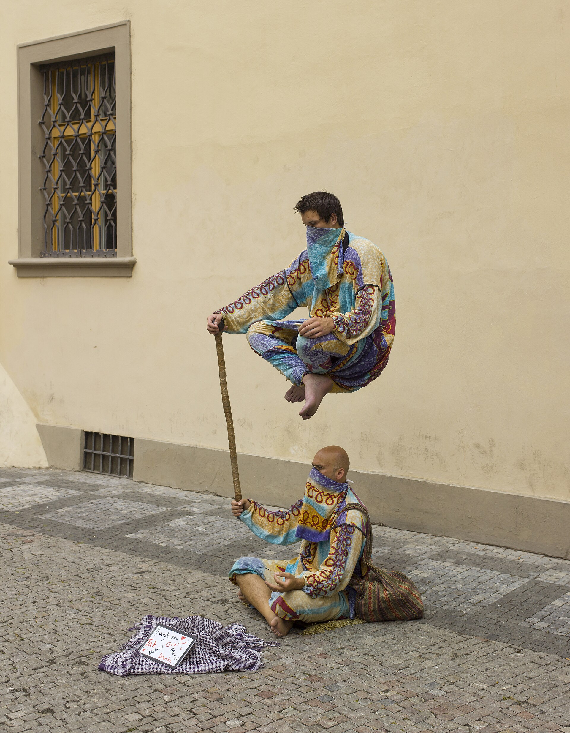 Czech-2013-Prague-Street performers (crop)